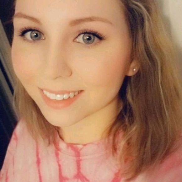 Meet your Posher, Destiny - Picture 1 of 1